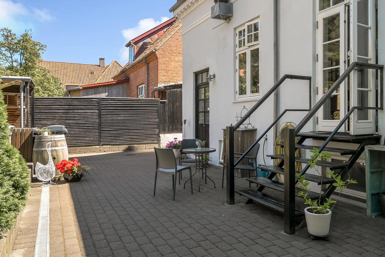 Sweethome Guesthouse Esbjerg Kültér fotó