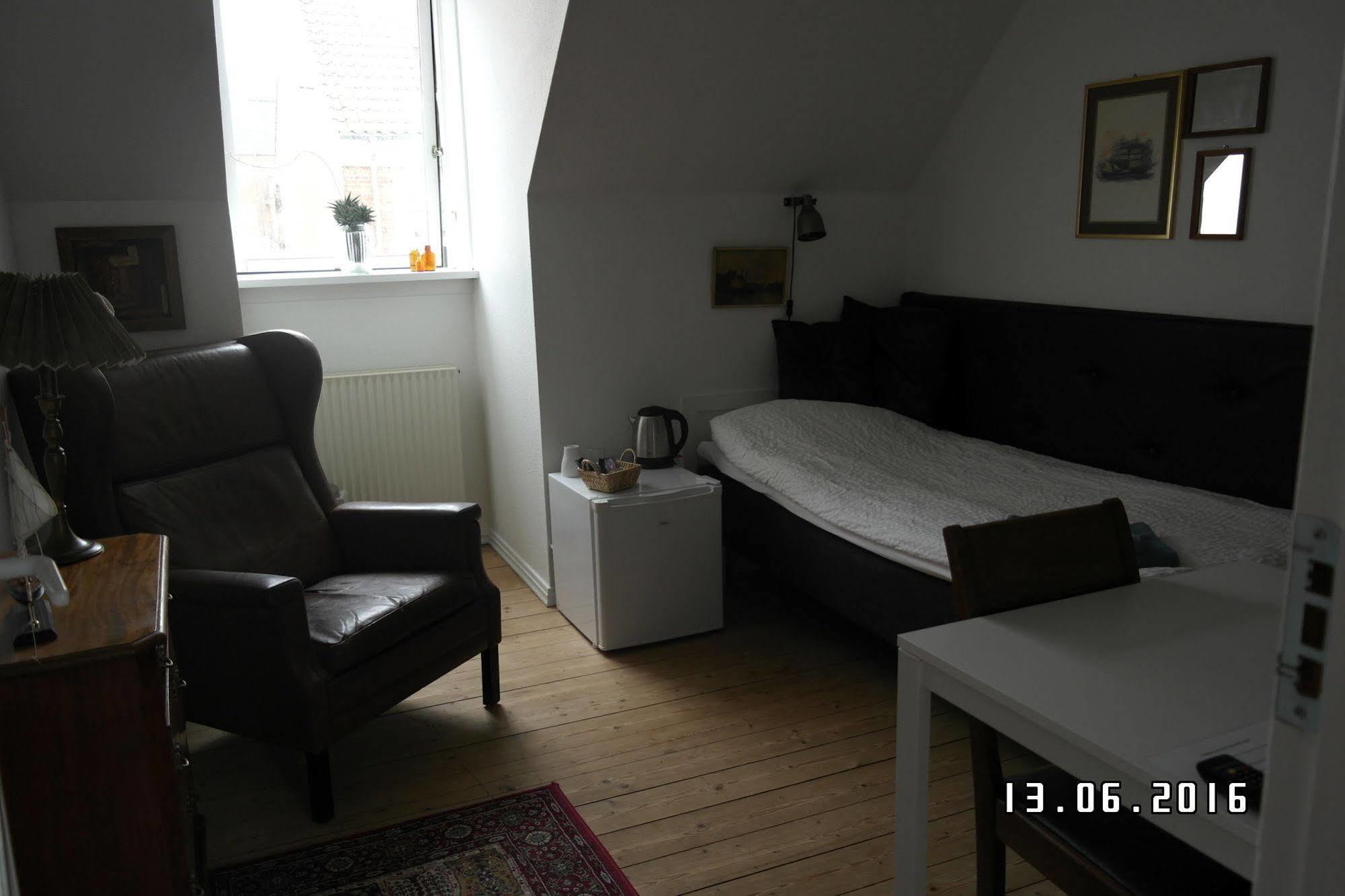 Sweethome Guesthouse Esbjerg Kültér fotó